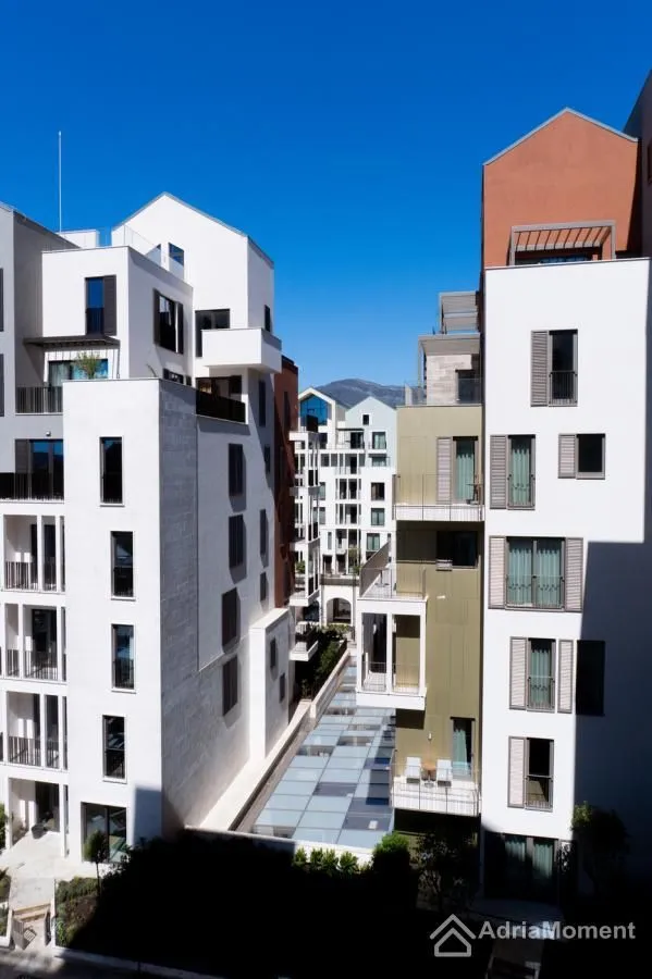 Sale, one bedroom apartment, 56m², Porto Montenegro, Tivat