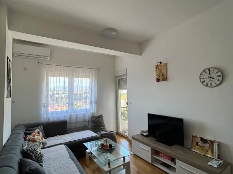 Rent, one bedroom apartment, 40m², Ljubović, Podgorica - image 3