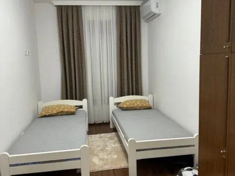 Izdavanje, dvosoban stan, 69m², Master Kvart, Podgorica - image 8