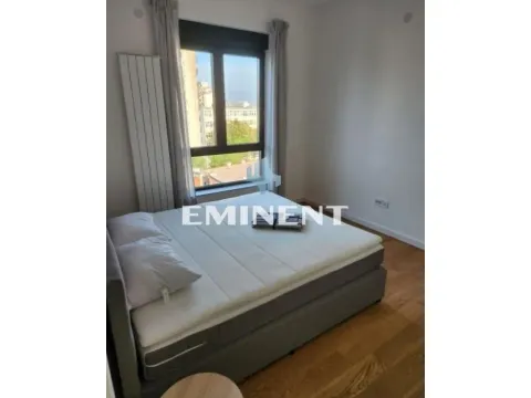 Izdavanje, trosoban stan, 85m², Stari Grad, Beograd - image 7