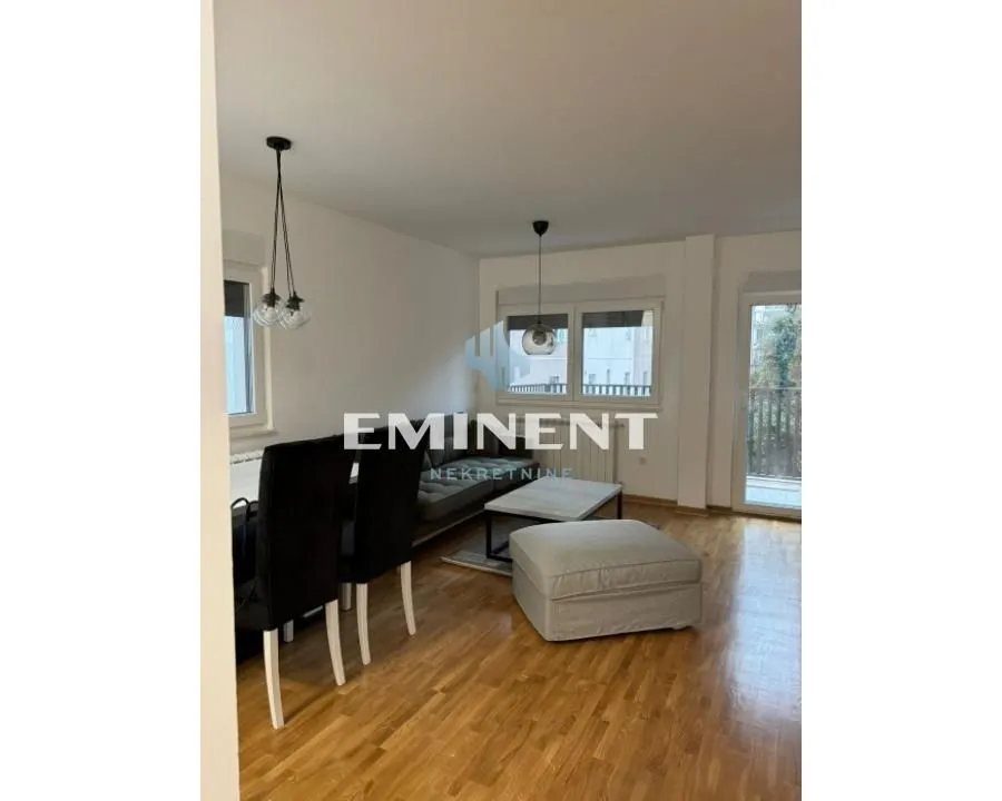 Izdavanje, trosoban stan, 65m², Lekino Brdo, Voždovac Sve Podlokacije