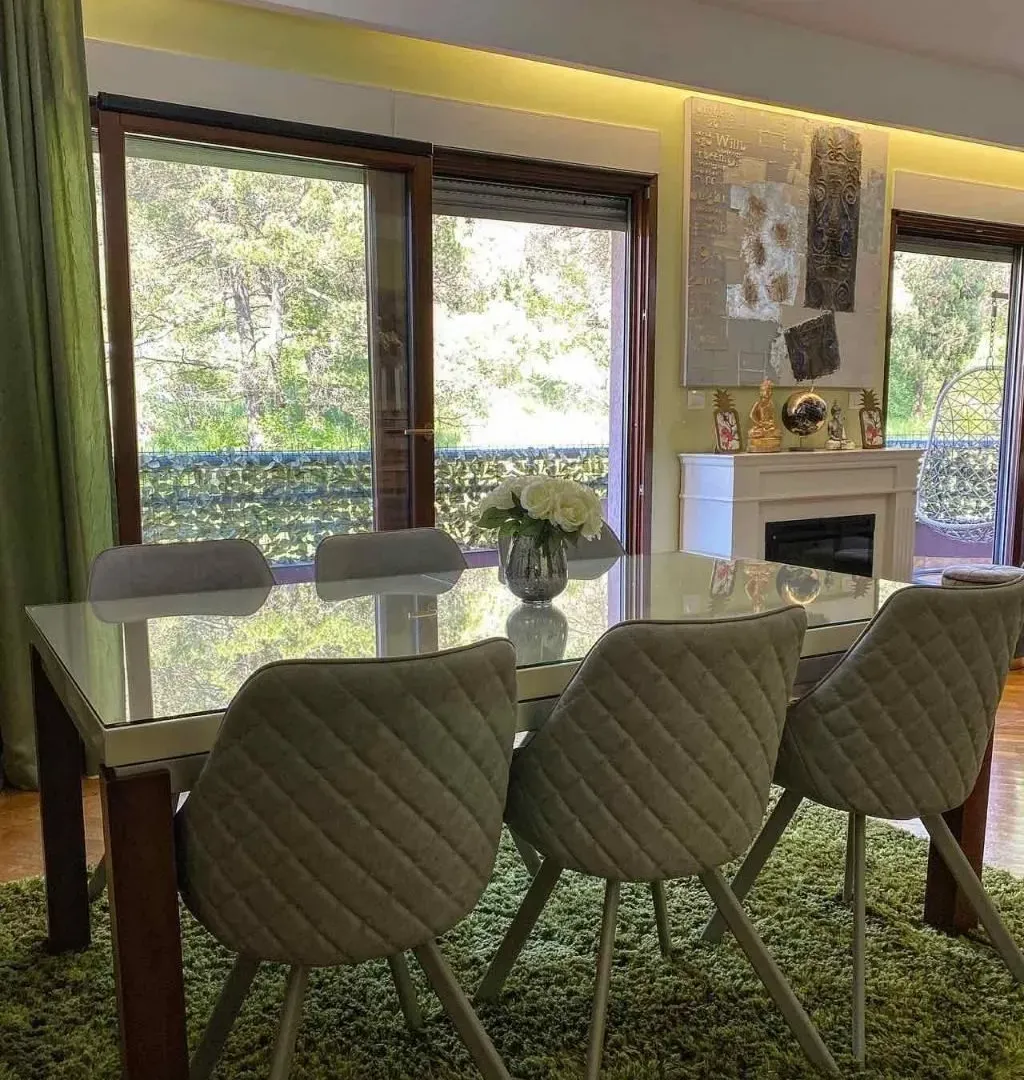 Prodaja, trosoban stan, 140m², Gornja Gorica, Podgorica