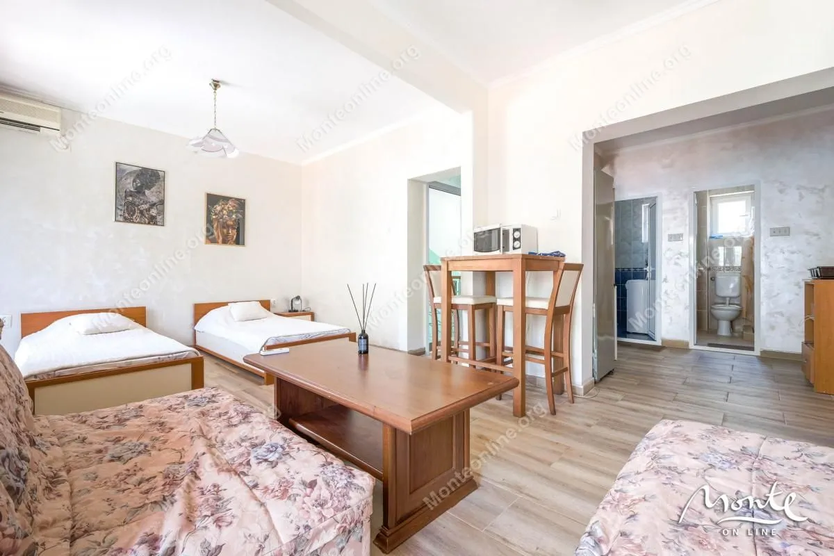 Prodaja, kuća, 172m², Muo, Kotor