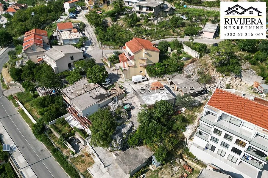 Prodaja, plac, 1060m², Dobrota, Kotor