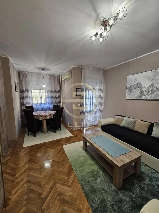 Rent, one bedroom apartment, 44m², Stari grad, Novi Sad