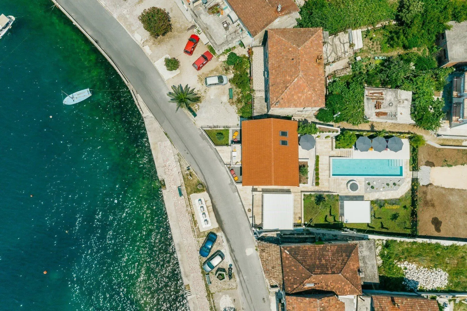 Rent, house, 170m², Donja Lastva, Tivat