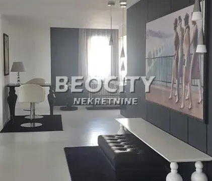 Izdavanje, četvorosoban stan, 240m², Kalenić Pijaca, Vračar Sve Podlokacije - image 8