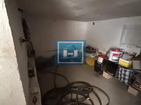 Sale, house, 228m², Jagodina, Srbija - image 44