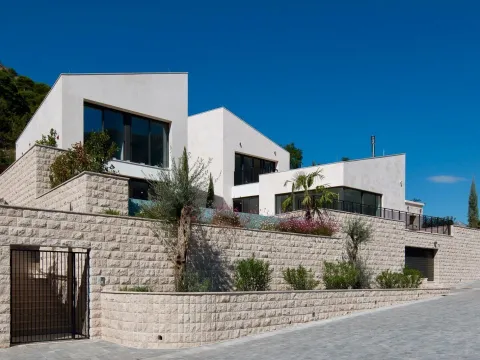 Sale, house, 456m², Prčanj, Kotor - image 17