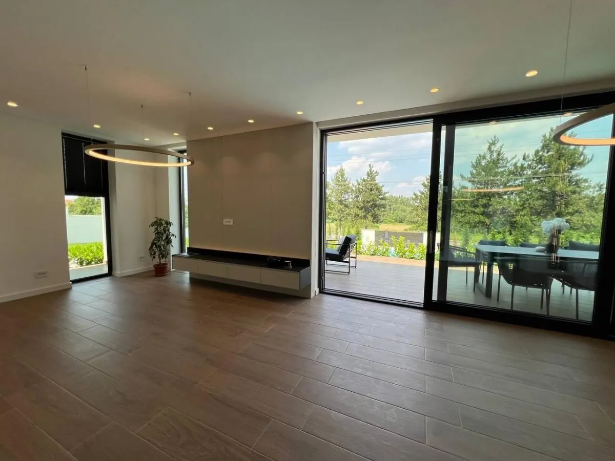 Sale, house, 253m², Beočić, Rekovac