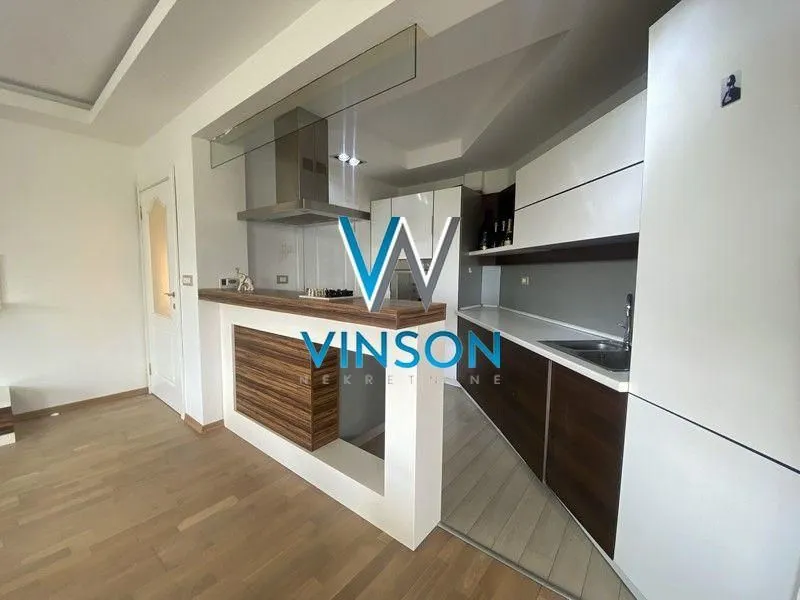 Prodaja, dvosoban stan, 66m², Lipov gaj, Novi Sad Sve Podlokacije