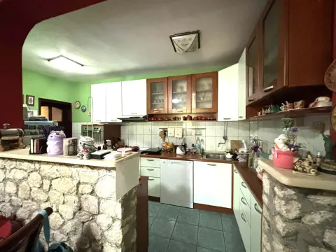 Sale, house, 192m², Zagorič, Podgorica - image 11