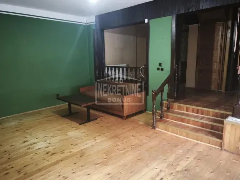 Prodaja, kuća, 190m², Novo Selo, Subotica - image 15