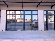 Izdavanje, poslovni prostor, 50m², Stari Aerodrom, Podgorica - image 2