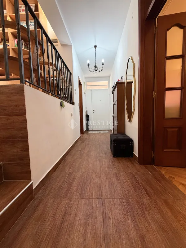 Rent, four bedroom apartment, 130m², Gorica C, Podgorica