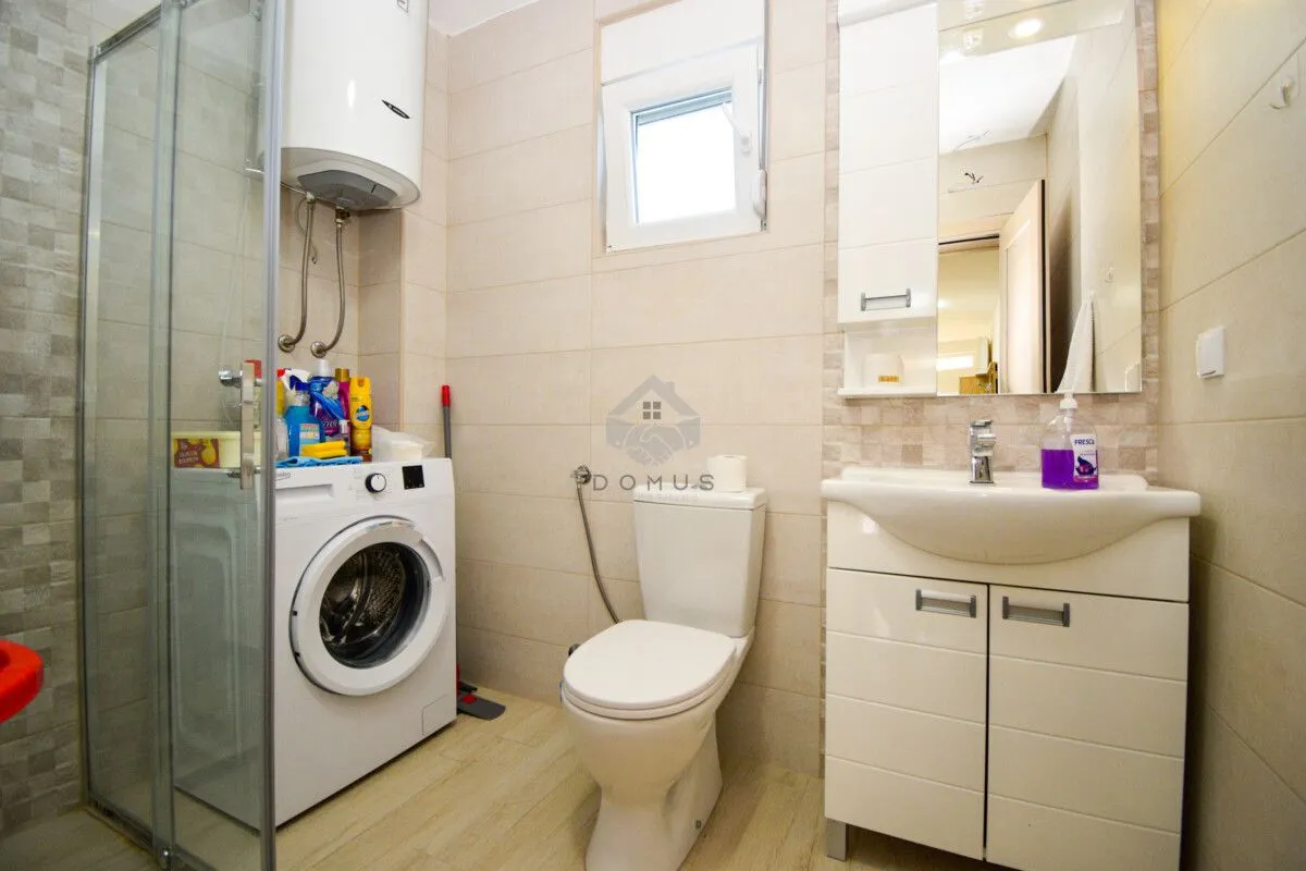 Izdavanje, trosoban stan, 108m², Donja Gorica, Podgorica