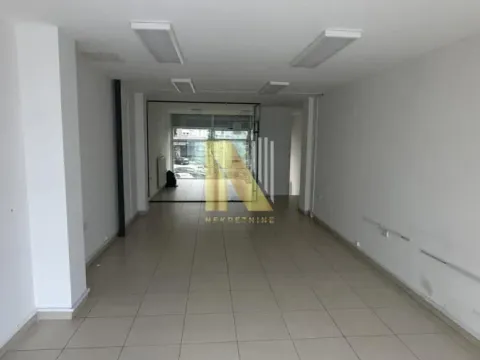 Rent, office space, 95m², Bulevar Evrope, Novi Sad Sve Podlokacije - image 1