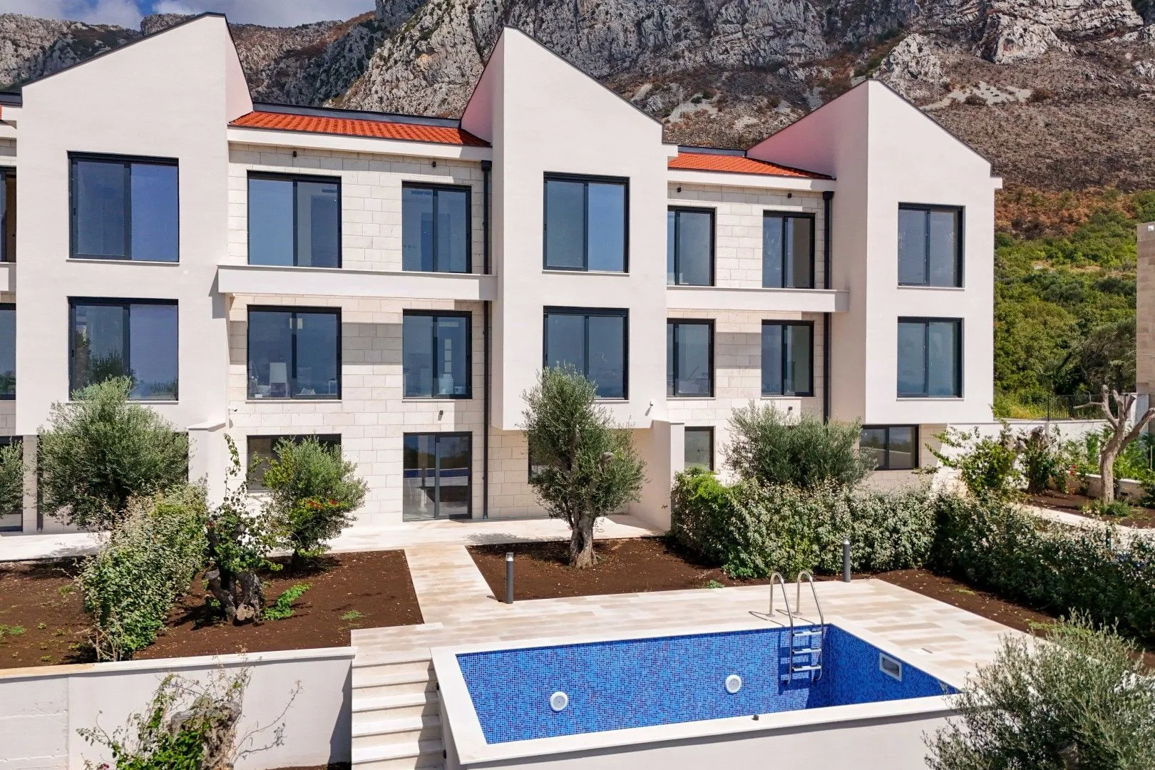 Sale, house, 195m², Reževići, Budva