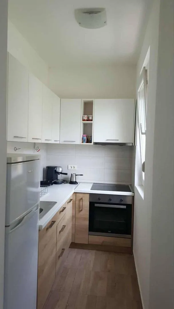 Rent, two bedroom apartment, 70m², Dumidran, Tivat