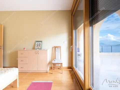 Sale, house, 247m², Đenovići, Herceg Novi - image 25