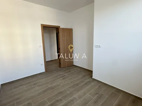 Sale, two bedroom apartment, 53m², Zabjelo, Podgorica - image 5