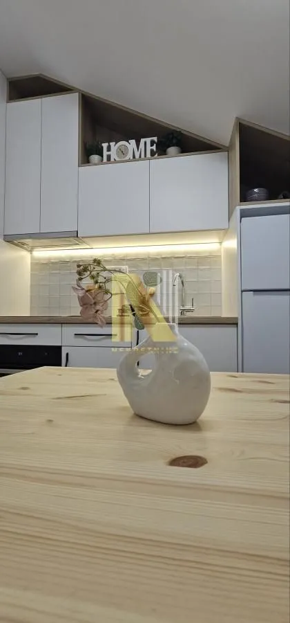 Izdavanje, jednosoban stan, 36m², Podbara, Novi Sad Sve Podlokacije