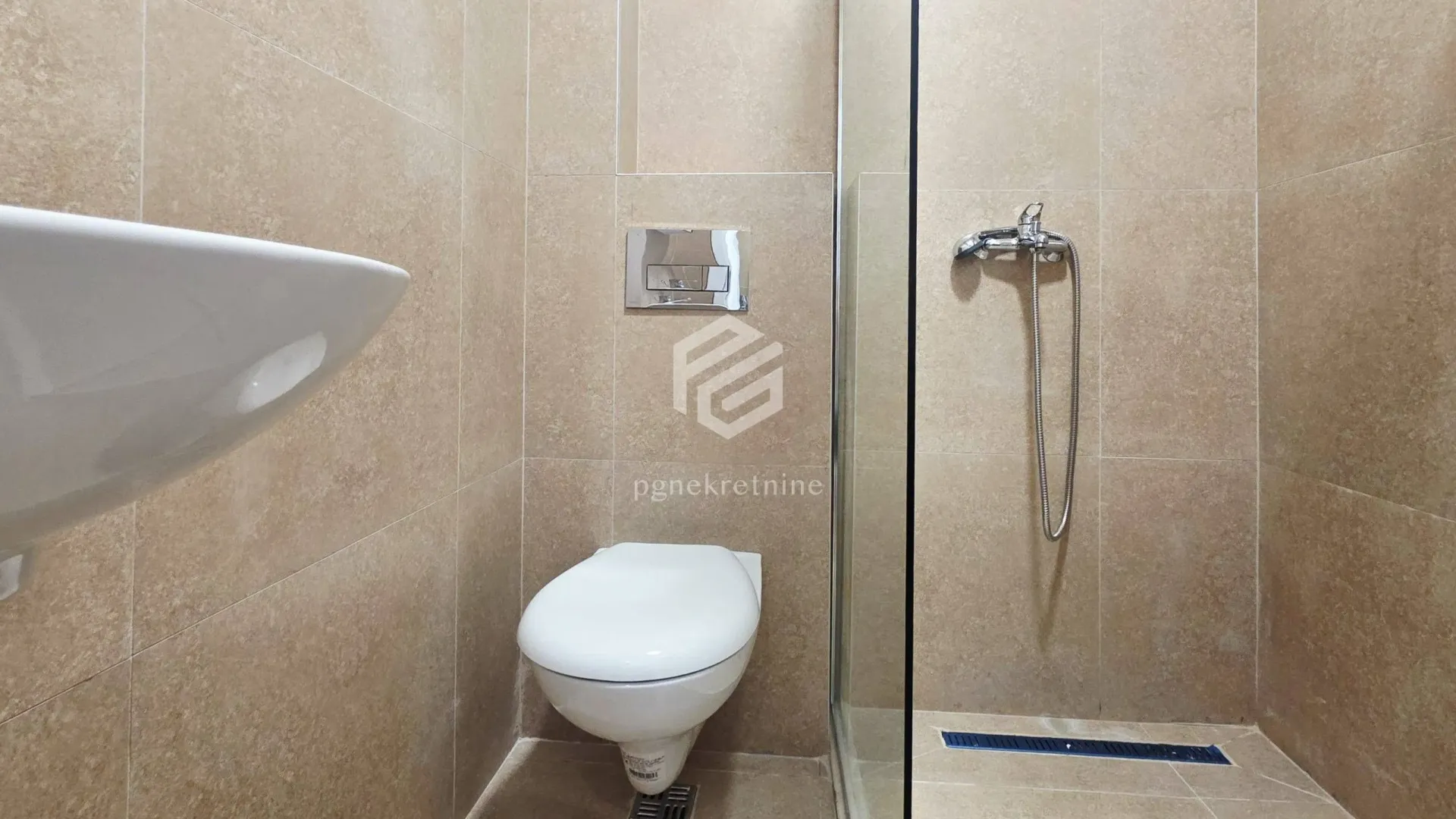Rent, apartment, 21m², Tološi, Podgorica