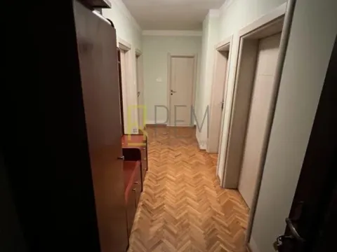 Prodaja, trosoban stan, 76m², Zagorič, Podgorica - image 9