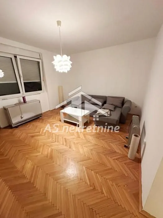 Prodaja, dvosoban stan, 52m², Južni Bulevar, Vračar Sve Podlokacije