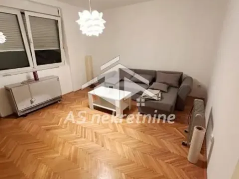 Sale, two bedroom apartment, 52m², Južni Bulevar, Vračar Sve Podlokacije - image 3