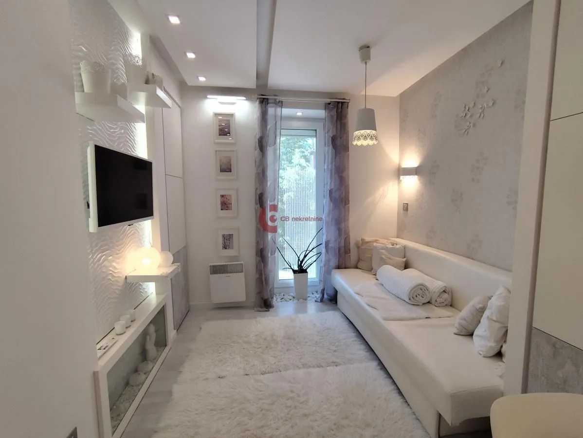 Prodaja, stan, 104m², Kertvaroš, Subotica