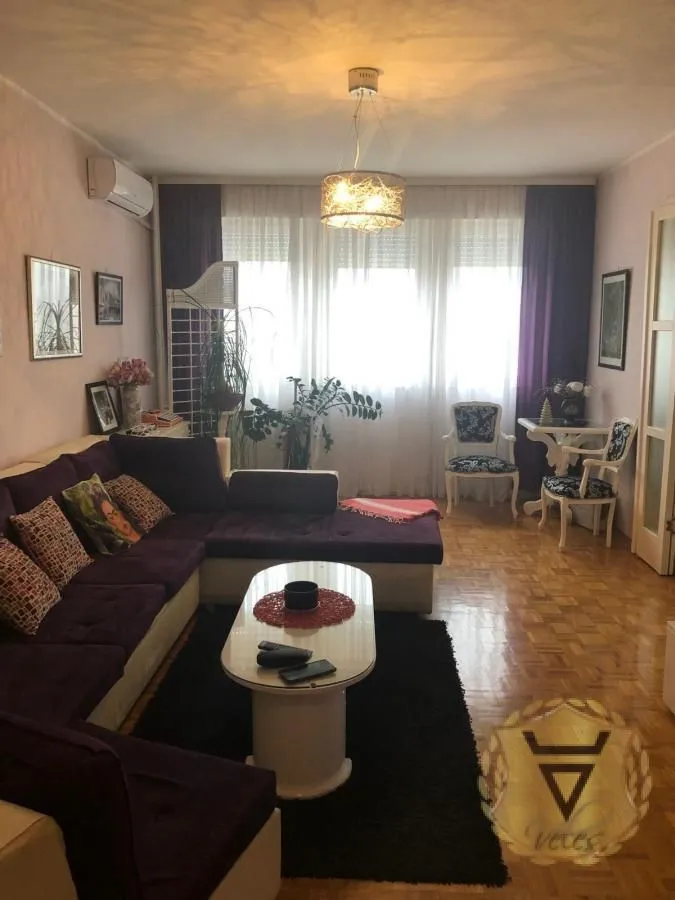 Izdavanje, trosoban stan, 85m², Bezanijska Kosa 1, Bežanijska Kosa Sve Podlokacije