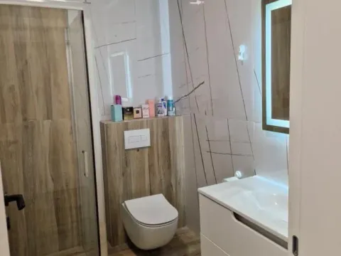 Prodaja, četvorosoban stan, 98m², Petrovaradin, Novi Sad - image 14