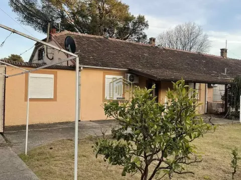 Izdavanje, kuća, 71m², Zabjelo, Podgorica - image 1