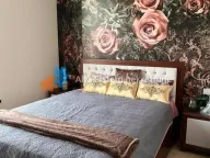 Izdavanje, trosoban stan, 87m², Savski Venac, Beograd - image 10