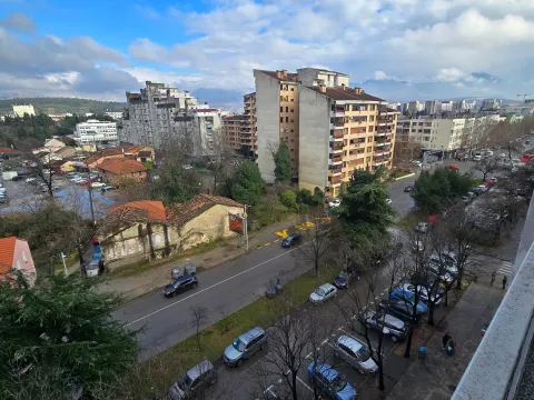 Rent, one bedroom apartment, 36m², Pejton, Podgorica - image 4