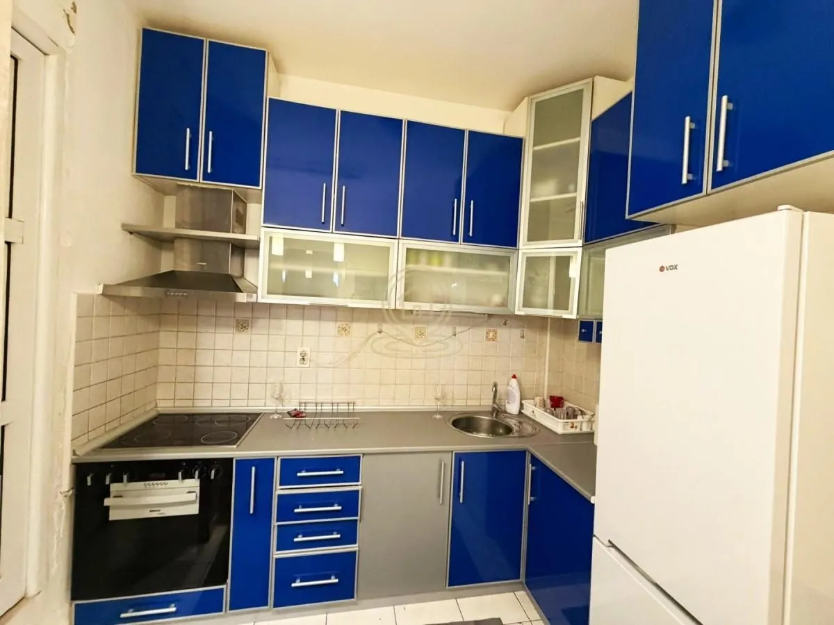 Izdavanje, jednosoban stan, 53m², Nova Detelinara, Novi Sad Sve Podlokacije