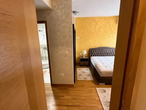 Rent, two bedroom apartment, 70m², City Kvart, Podgorica - image 13