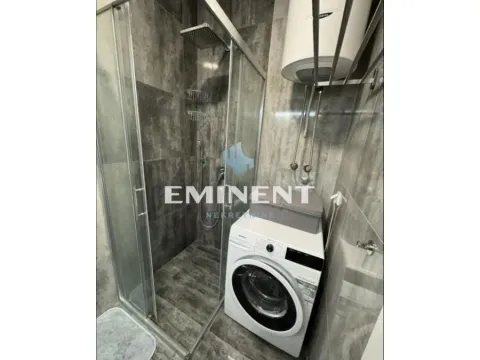 Izdavanje, stan, 43m², Vračar Sve Podlokacije, Beograd - image 13