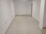 Izdavanje, poslovni prostor, 220m², Drpe Mandića, Podgorica - image 9