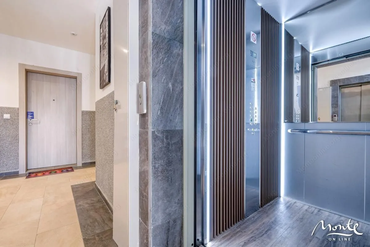 Sale, three bedroom apartment, 140m², Budva, Crna Gora