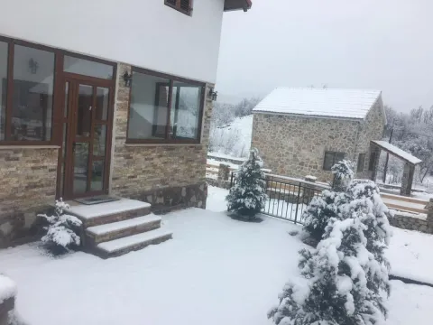 Prodaja, kuća, 290m², Herceg Novi, Crna Gora - image 6