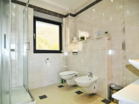Sale, house, 390m², Mrčevac, Tivat - image 27