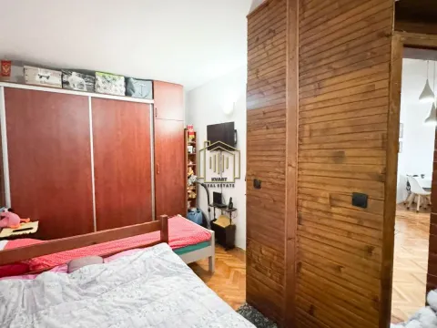 Sale, one bedroom apartment, 54m², Podgorica, Crna Gora - image 9