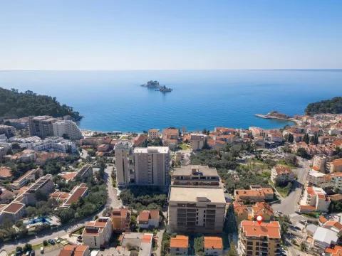 Prodaja, trosoban stan, 152m², Petrovac, Budva - image 2