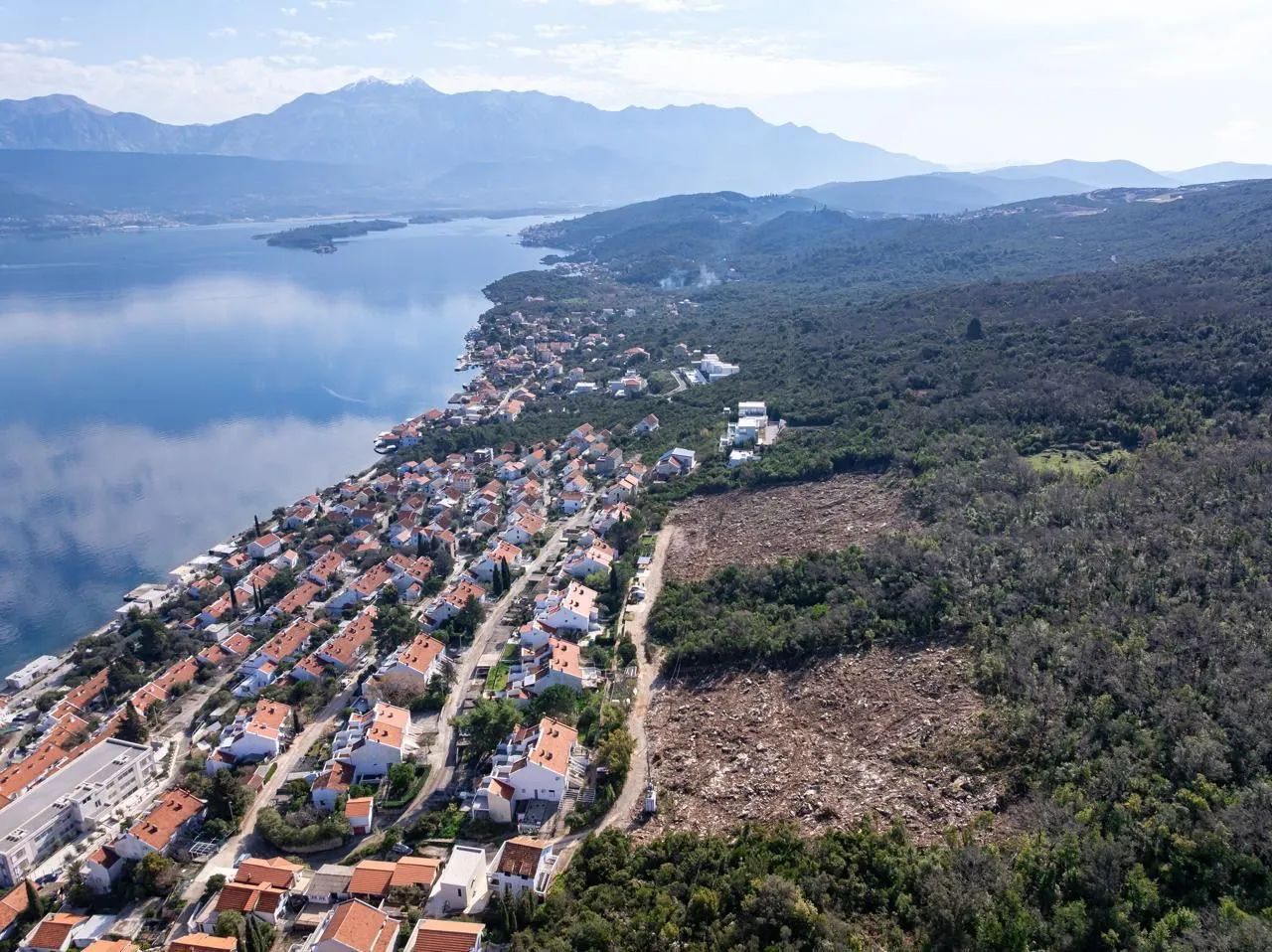 Prodaja, plac, 9748m², Krašići, Tivat