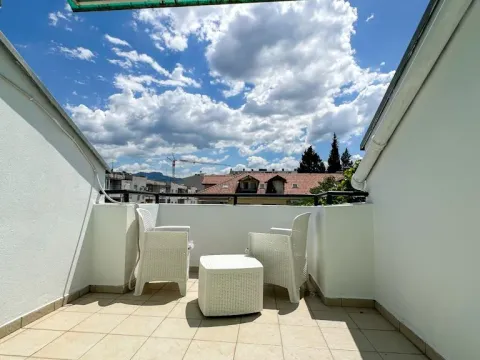 Prodaja, jednosoban stan, 58m², Centar, Podgorica - image 10