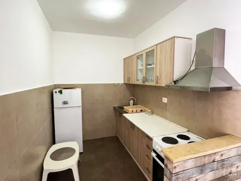 Rent, one bedroom apartment, 50m², Centar, Bar - image 6