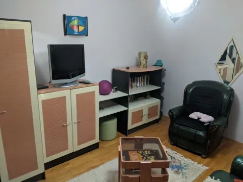 Prodaja, kuća, 274m², Tavrića obori, Jagodina - image 14