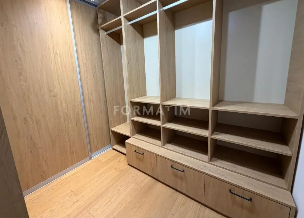 Rent, three bedroom apartment, 90m², Kalenić Pijaca, Vračar Sve Podlokacije